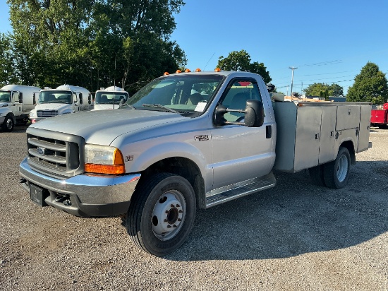1999 Ford F-450 Utility Truck