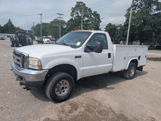 2004 Ford F350 Service Truck