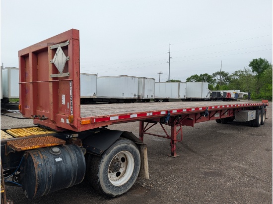 2004 Transcraft Flatbed Trailer w/ Moffett Hookup