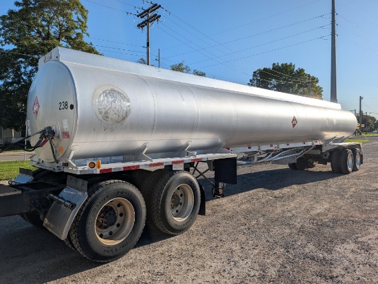 1997 Heil 9,200 Gallon Fuel Tank Trailer