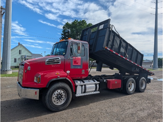 2015 Western Star 4700 Flatbed Dump