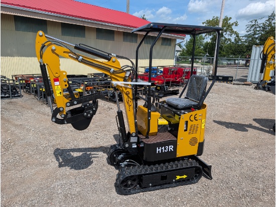 CFG Industries H13R Mini Excavator