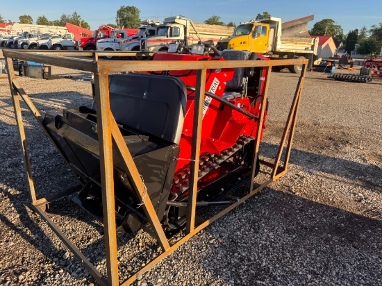 AGT SDA-140T Mini Skid Steer