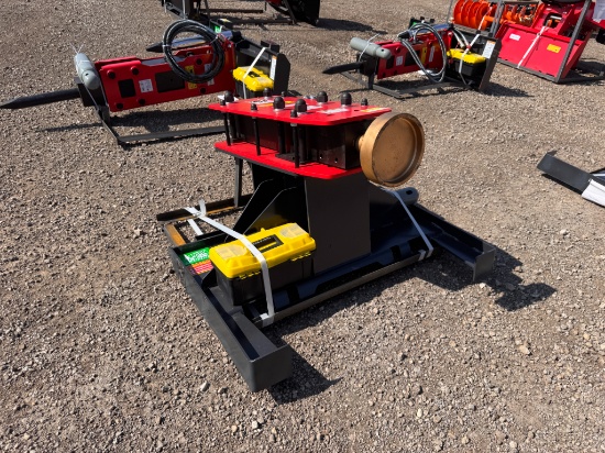 RayTree Skid Steer 680 Hydraulic Post Pounder RMPP680