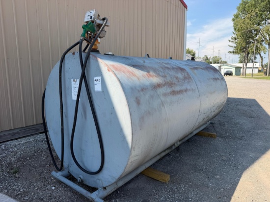 1,750 Gallon Diesel Off Road Tank W/ Pump