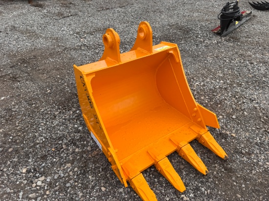 Future Cat 305 24" Excavator Bucket