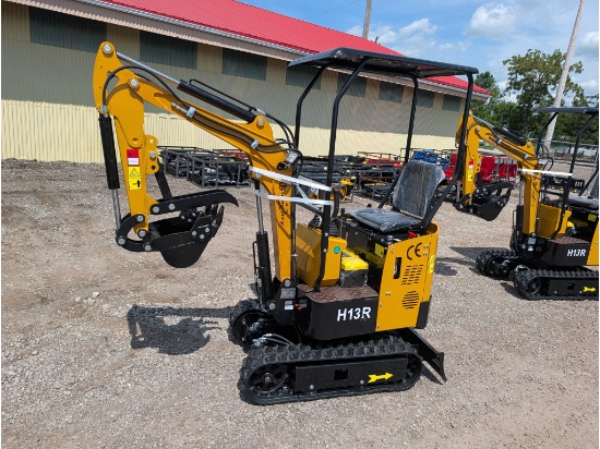 CFG Industries H13R Mini Excavator