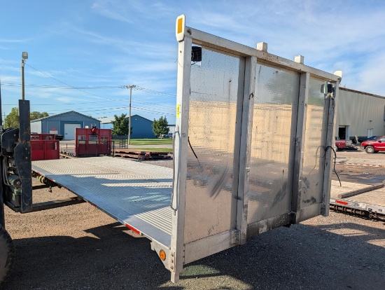 24'4" x 102" Aluminum Flatbed