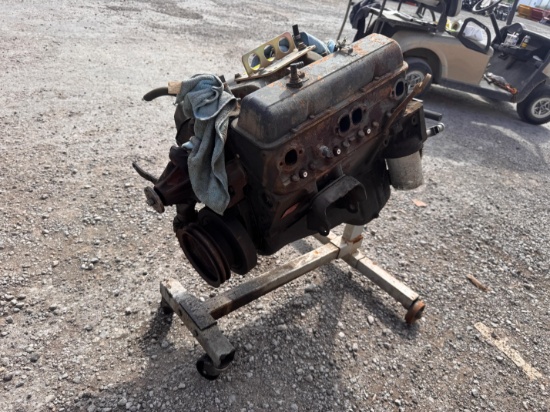 70's V8 Chevy Engine