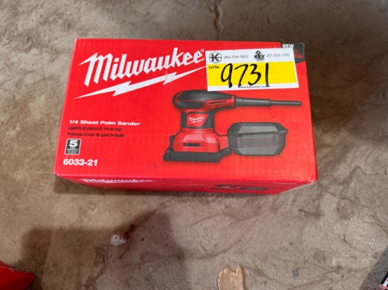 Milwaukee 1/4" Sheet Palm Sander