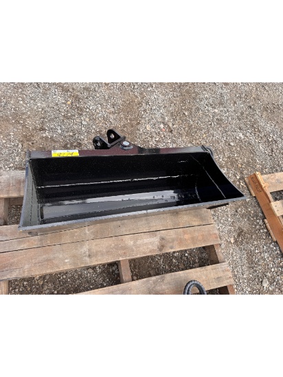 Future Mini Excavator 32" Tilting Bucket