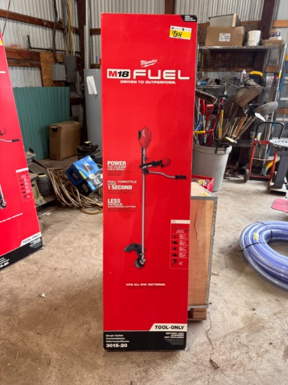 NIB Milwaukee m18 Fuel Brush Cutter 3015-20