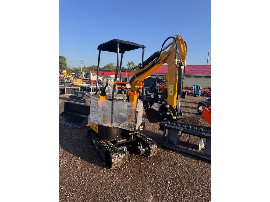 ATS-RT15R Mini Excavator w/ Mechanical Thumb