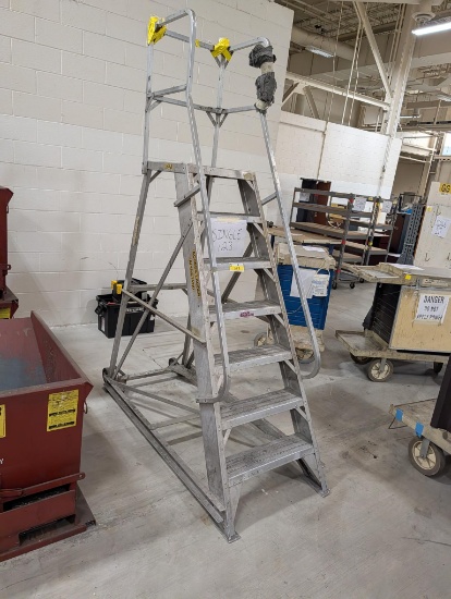 7-Step Ladder W/ Platform