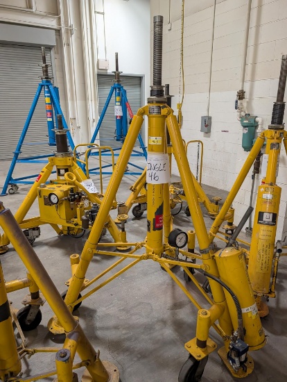 Columbus Hydraulic Aircraft Jack