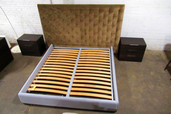 Bonaldo Wing King Size Platform Bed