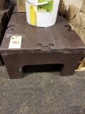 Cambro Dunnage Rack