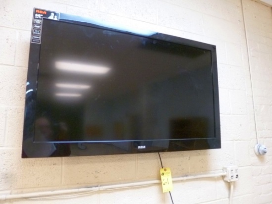 RCA 46" Wall Mount LCD Television w/Remote