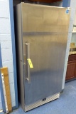 Kelvinator Commercial Refrigerator, m/n KCBM180R-QYA