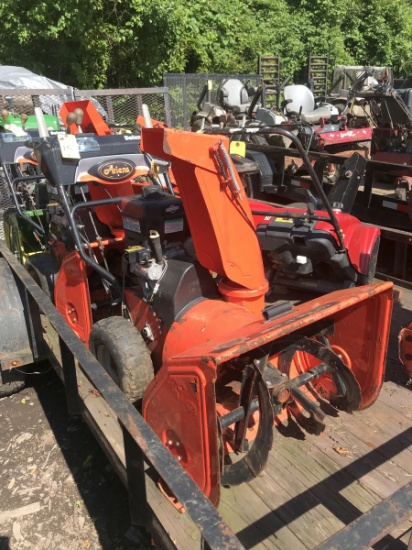 Ariens 28" Deluxe 28 Snow Blower