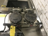 Carbon Waffle Iron
