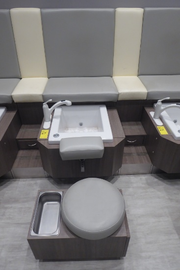 Pedicure Station w/Sanijet Foot Spa & Stool