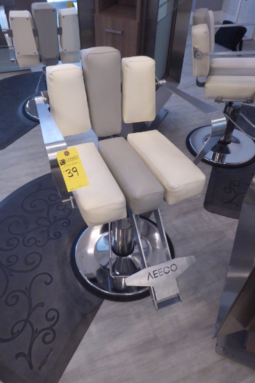 Veeco Hydraulic Barber Chair