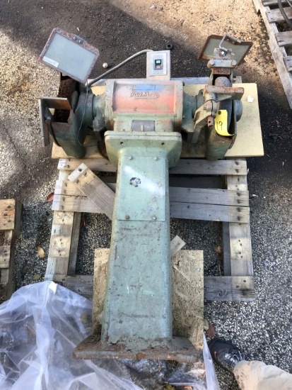 Vandorn Pedestal Grinder