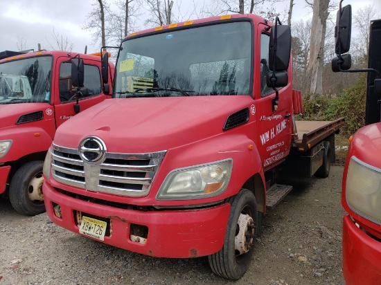 2006 Hino Single Axle Rollback Truck