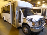 2016 Ford E450 Shuttle Bus, (25) Passenders, Vin: 1FDFE4FS1GDC12433