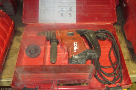 Hilti TE68 Corded Hammer Drill w/Case