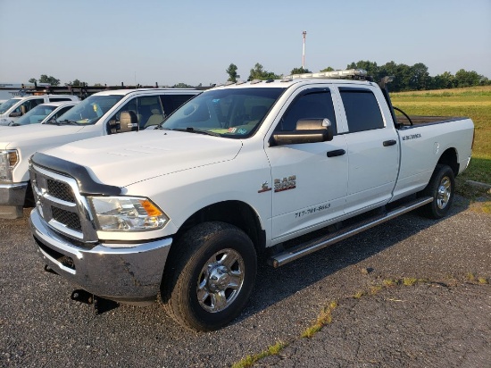 2017 Dodge Ram 3500 Heavy Duty Crew Cab Pick Up Truck, Cummins Turbo Diesel