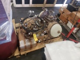 Chandeliers & Light Bulbs, Asst.  (Skid(