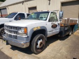 2000 Chevrolet 3500HD Regular Cab Flatbed Truck, Diesel, Automatic Transmission, 196,067 Miles