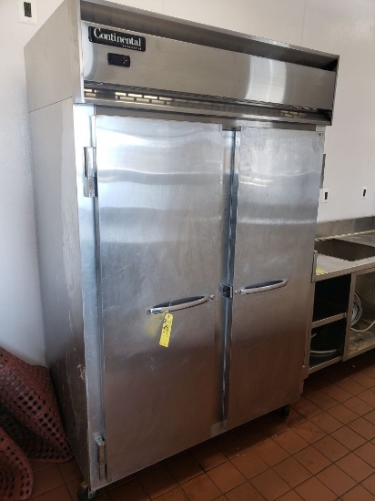 Continental S.S. Dbl. Door Refrigerator, m/n 2R, s/n 156C1101