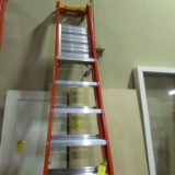 Louisville Ladder, 8' FXP1708XL4C  (Slight Damage)