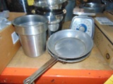 Pans & Containers, Asst.  (7 Each)