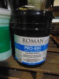 Roman Pro-880 Wall Paper Adhesive (5 Gal) (4 Buckets)