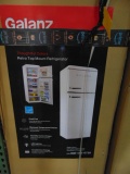 Galanz Retro Top Mount Refrigerator, M/N: GLR12TWEEFR, 12 Cu. Ft.