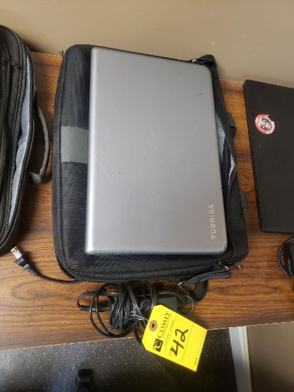 Toshiba Satellite C55-A Laptop w/Power Supply & Bag