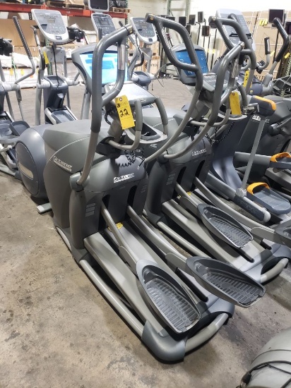 Octane Fitness Pro 3700 Standing Elliptical