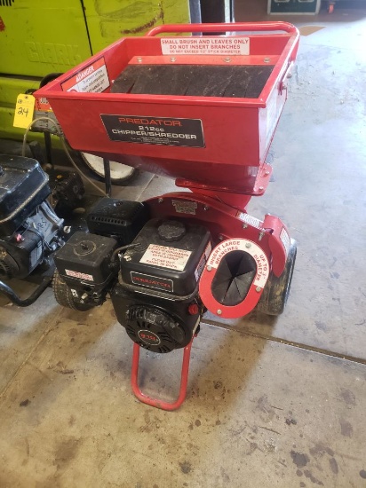 Predator 212CC Chipper/Shredder