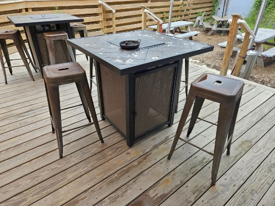 Patio Table w/Gas Fire Pit w/(4) Metal Stools (Lot)