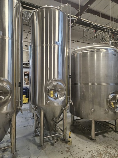 Best Buy 15 BBL Stainless Steel Fermenter/ Uni Tank