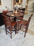 Round Top Pub Table, 24