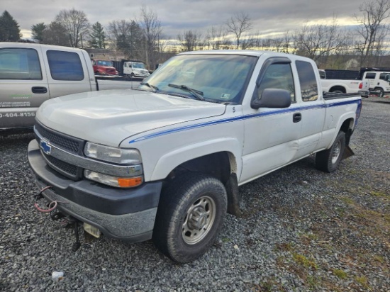 2001 Chevrolet Silverado Pick-Up Truck, Miles: 226,912, Vin: 1GCHK29U91E185507