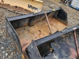 Tomahawk 8' Bucket Attachment