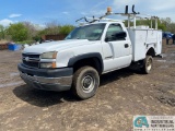 2005 CHEVROLET 2500 HD GAS POWERED SERVICE TRUCK; VIN