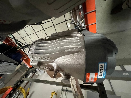 Edwards Â Dry Scroll Vacuum Pump