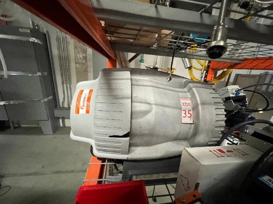 Edwards Â Dry Scroll Vacuum Pump